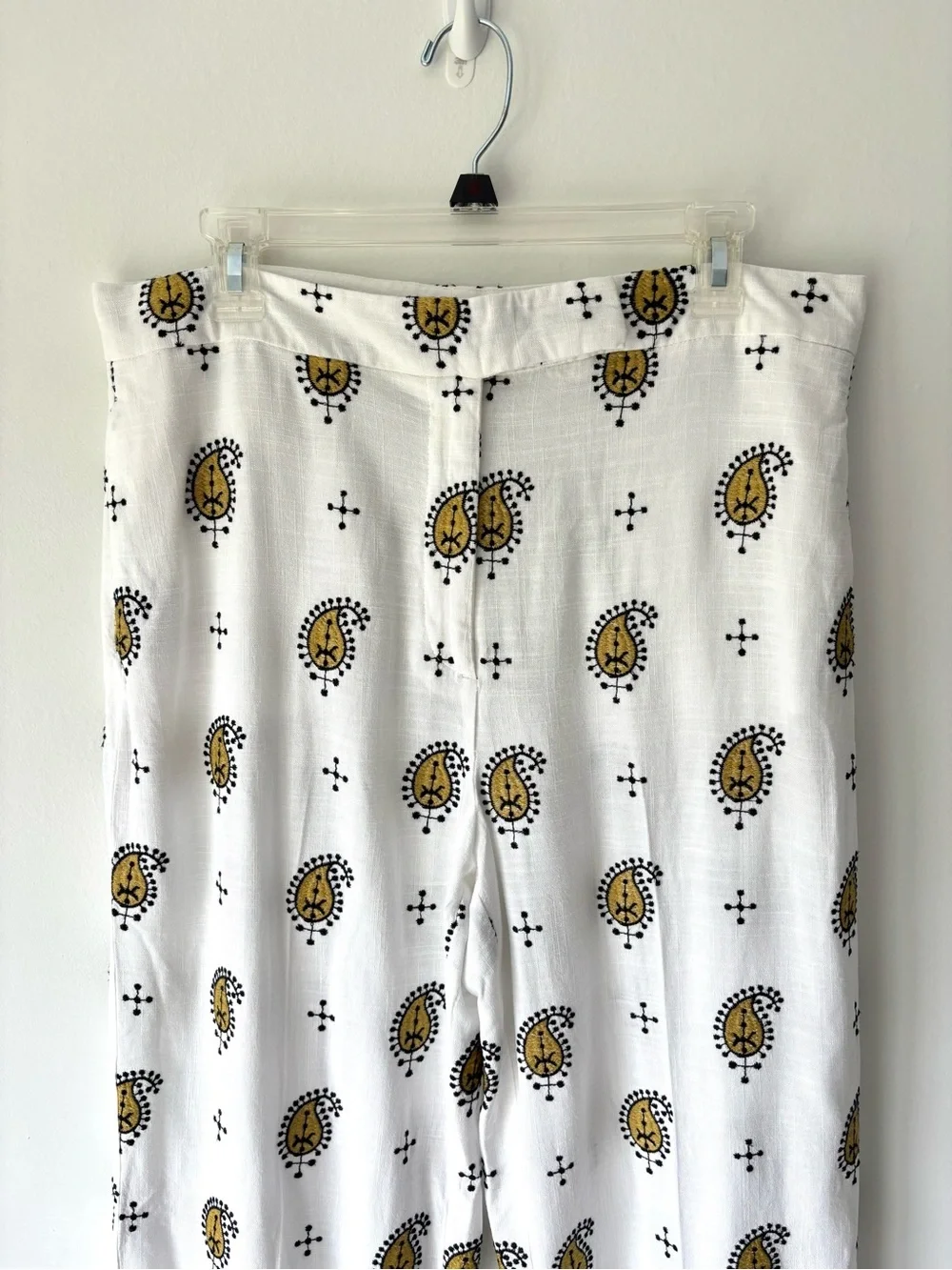 Zara White Embroidered Linen Blend Pant Yellow Black Pattern Beach Travel